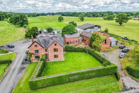 5 bedroom house for sale, Whitehouse Farm, Macclesfield Road, Eaton, Congleton