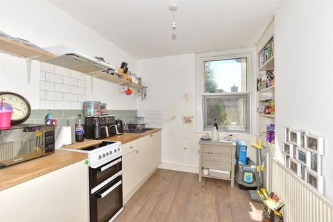 3 bedroom end of terrace house for sale, Cambridge Terrace, Folkestone, Kent