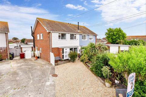 4 bedroom semi-detached house for sale, Marisfield Place, Selsey, Chichester, West Sussex