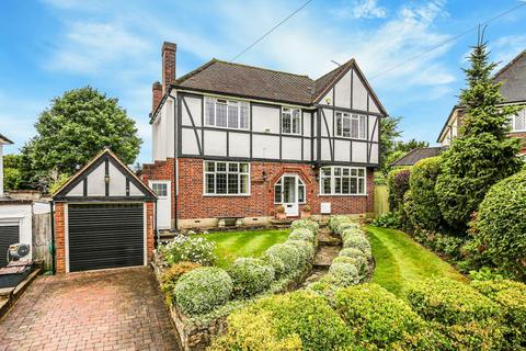 3 bedroom detached house for sale, Sandhurst Close, Sanderstead, CR2 0AD