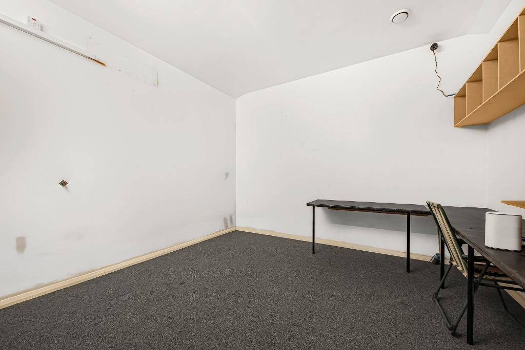 Outbuilding office