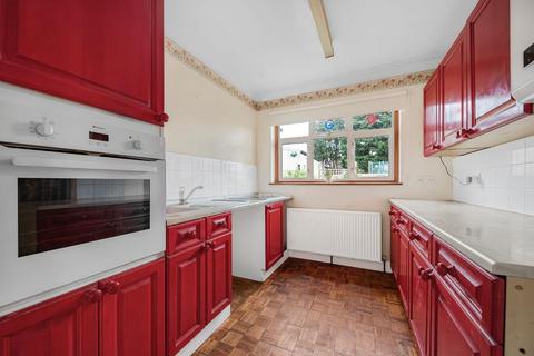 2 bedroom detached bungalow for sale, Lower Road, Orpington, Kent, BR5 4AJ