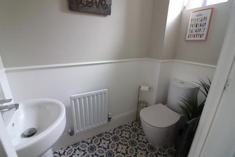 3 bedroom terraced house for sale, Luton LU2