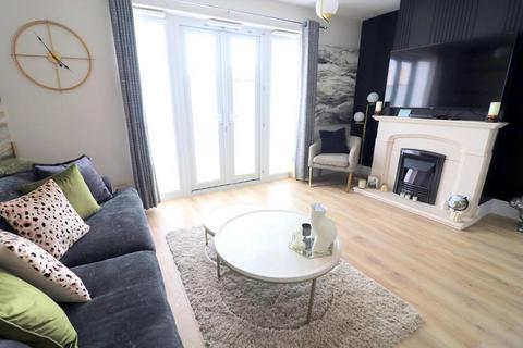 65 Armstrong Road, Luton, LU2 0FU