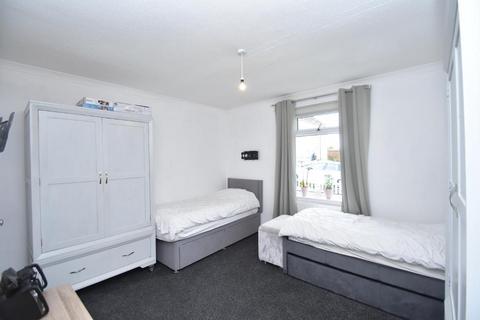 2 bedroom flat for sale, Glaudhall Avenue, Mount Ellen, Gartcosh, Glasgow, G69 8BH