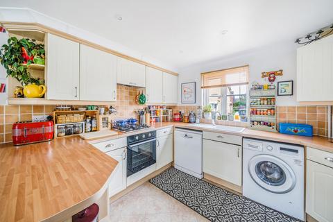 4 Lower Meadow, Ilminster, TA19 9DP
