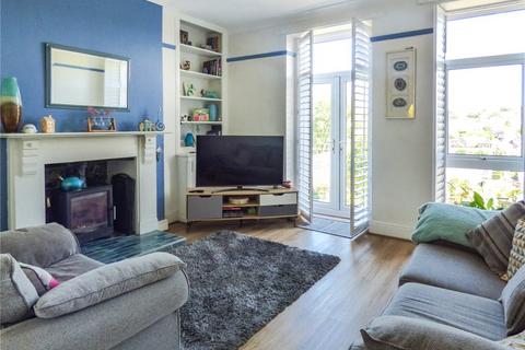 22 Mount View, Oakworth, Keighley, BD22 7QD
