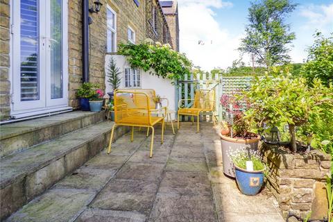 22 Mount View, Oakworth, Keighley, BD22 7QD