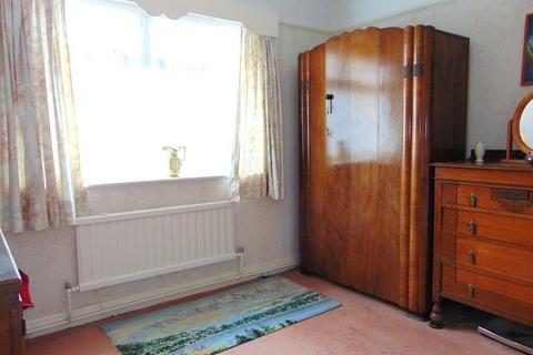 3 bedroom semi-detached house for sale, Beauvale Road, Hucknall