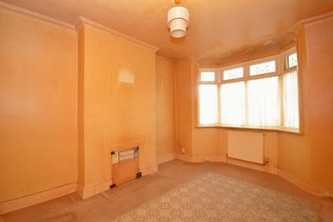 12 Darlinghurst Road, Folkestone, CT19 4PL