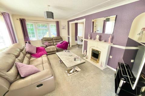 2 bedroom bungalow for sale, Park Road, Penwortham Residential Park, Preston