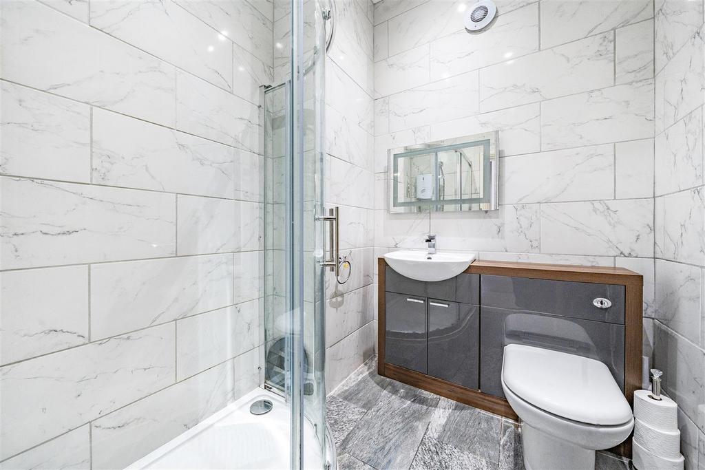 EN-SUITE.jpg