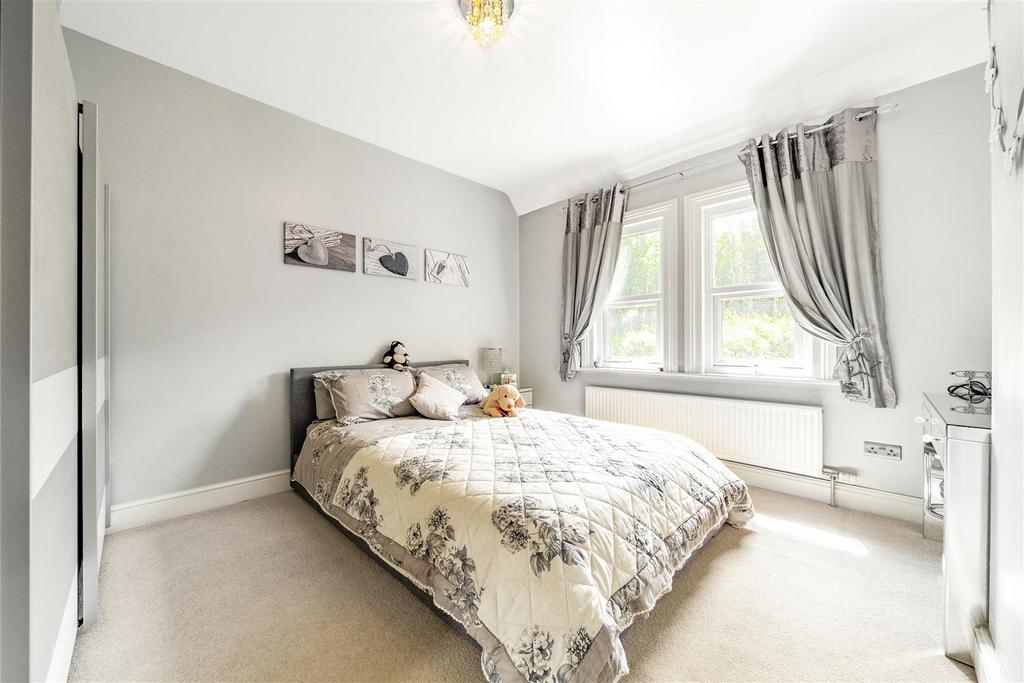 SECOND DOUBLE BEDROOM.jpg