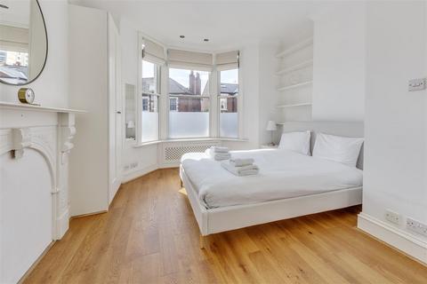 Flat 1, 35 Constantine Road, London, NW3 2LN