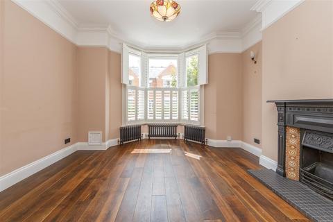 57a Constantine Road, London, NW3 2LP