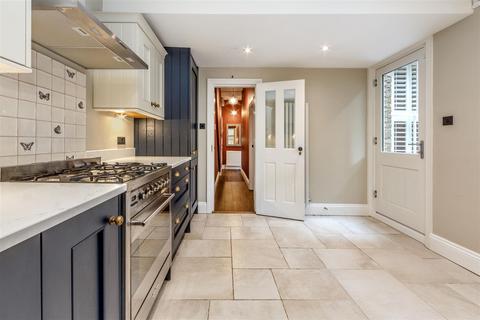 57a Constantine Road, London, NW3 2LP