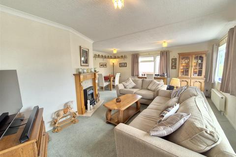 2 bedroom park home for sale, Crofters Vale Park, Barlestone CV13