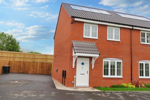 2 bedroom semi-detached house for sale, Yew Tree Park, Gipsy Lane, Nuneaton, Warwickshire, CV11