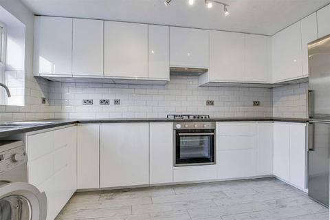 47 Kendall Place, Medbourne, Milton Keynes, MK5 6LR