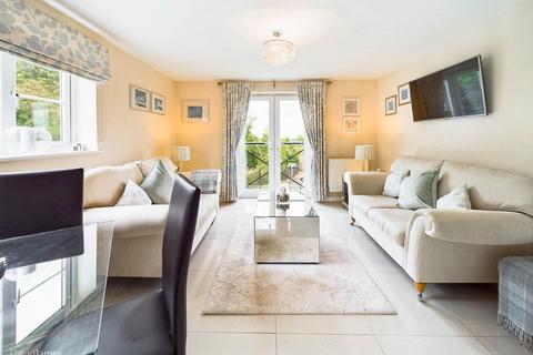 3 Swindell Close, Nottingham, NG3 5UT