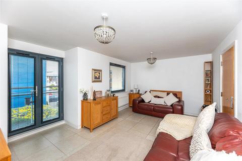 4 bedroom townhouse for sale, St Margarets Court, Maritime Quarter, Swansea