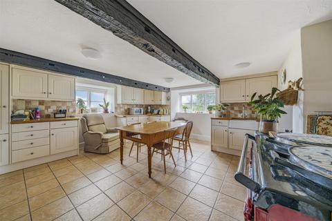 Lower Chuggaton Cobbaton, Chittlehampton, Umberleigh, EX37 9SB