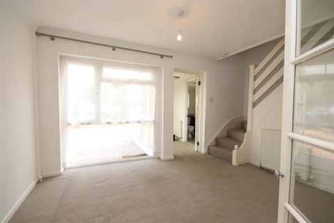 19 Windermere Close, Dartford, DA1 2TX