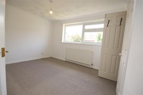 19 Windermere Close, Dartford, DA1 2TX