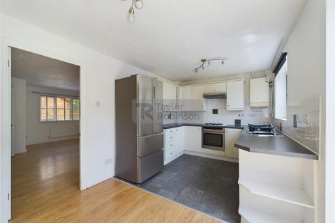 3 bedroom end of terrace house for sale, Maidenbower, Crawley