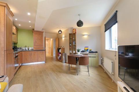 1 bedroom apartment for sale, Lordship Lane, London