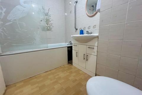 3 Abbotts Drive, Waltham Abbey, EN9 3HH