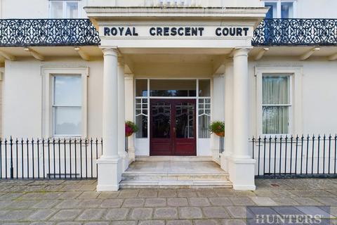 2 bedroom flat for sale, Royal Crescent Court, The Crescent, Filey