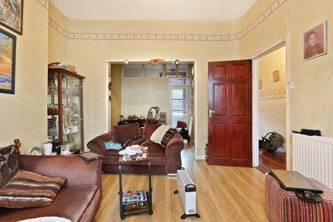 4 bedroom semi-detached house for sale, Crofton Road, London, SE5