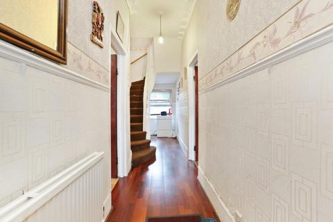 4 bedroom terraced house for sale, Crofton Road, London, SE5