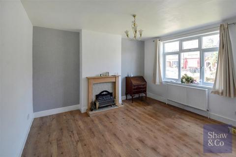 3 Chatsworth Crescent, Hounslow, TW3 2PE
