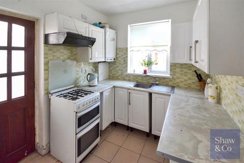3 Chatsworth Crescent, Hounslow, TW3 2PE
