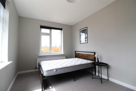 4 bedroom house to rent, Landseer Avenue, Bristol BS7