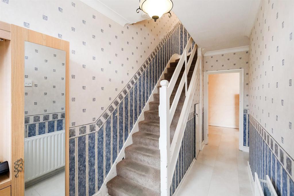 134 Cherrydown Avenue-1 web.jpg