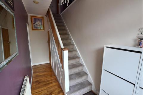 4 bedroom townhouse for sale, St. Ives Road, Leicester LE4