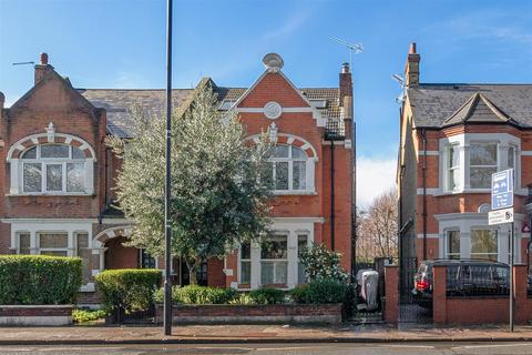 1 bedroom flat to rent, Fulham Palace Road, Fulham