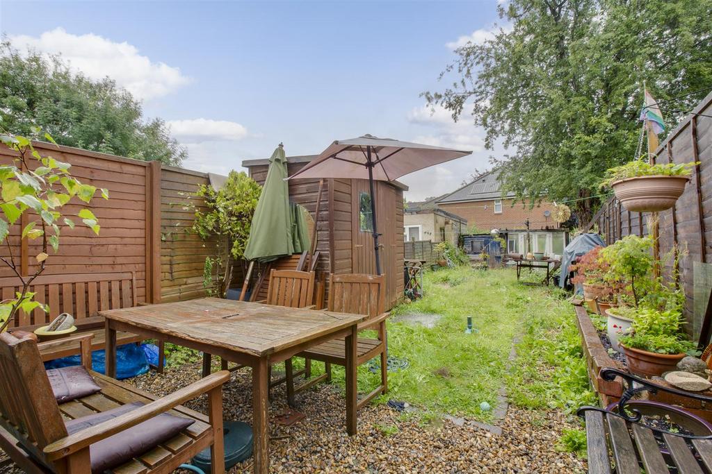 153 Hughenden Road, HP13 5 PN-7.jpg