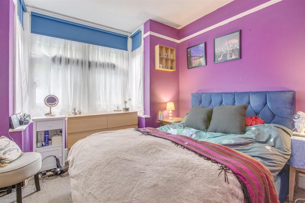 153 Hughenden Road, HP13 5 PN-1.jpg