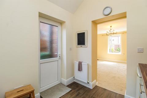 2 bedroom terraced house for sale, Upper Lane, Wakefield WF4