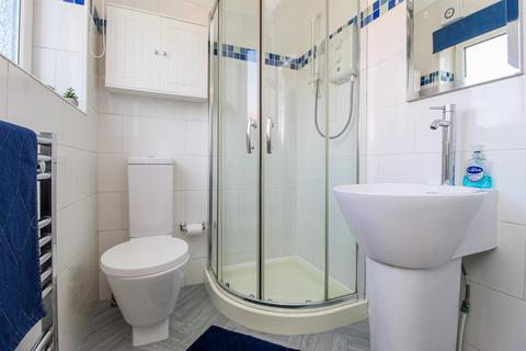 36 Upper Lane, Netherton, Wakefield, WF4 4NQ
