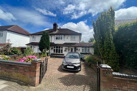 4 bedroom semi-detached house for sale, Gravel Road, Bromley