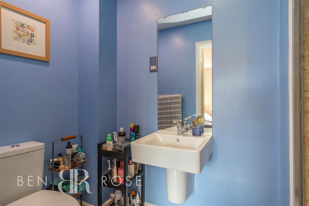 Master Ensuite