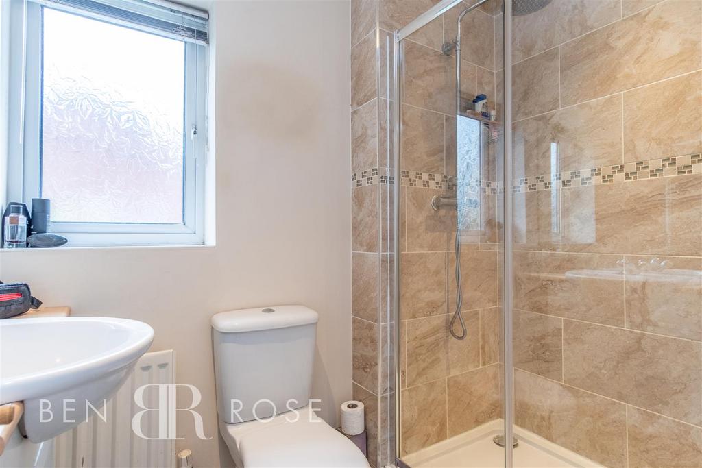 Master Ensuite
