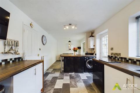 21 Beverley Road, Branston, Burton-on-trent, DE14 3GG