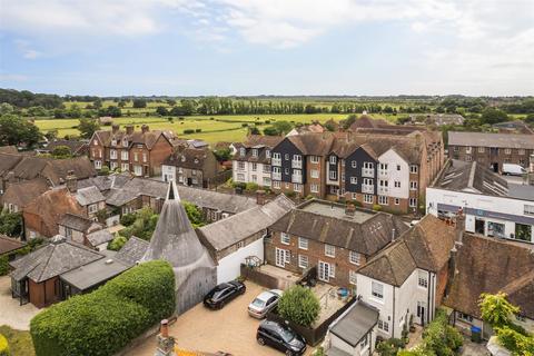 3 bedroom cottage for sale, Queen Street, Arundel BN18