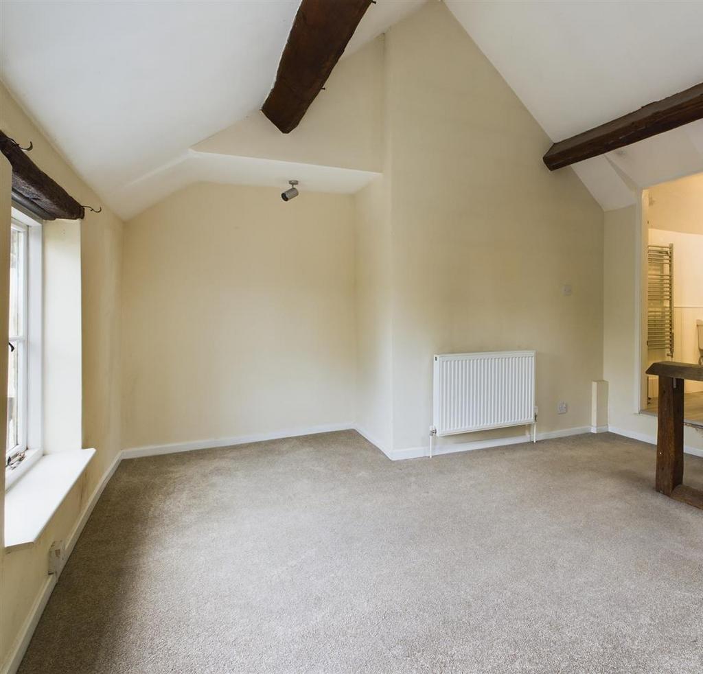 Bedroom 2.jpg